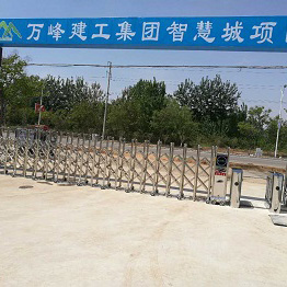 万峰建工集团智慧城项目工地门禁系统